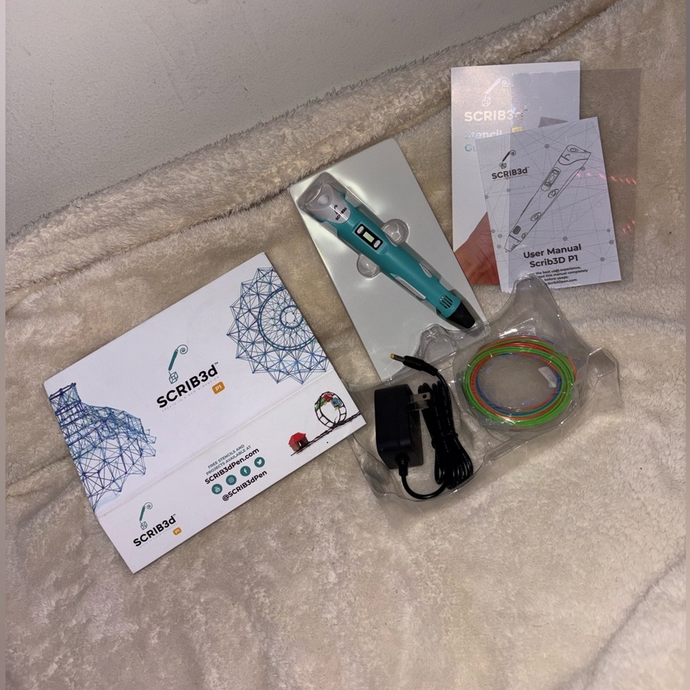 Amazon Scrib3D Pen Set with Blue and Green Filament